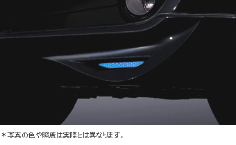 フロントコーナースポイラー(ＬＥＤ付)